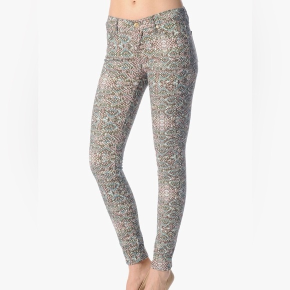 7 For all Mankind the skinny jeans in mosaic snake print size 28 pastel - Picture 2 of 16